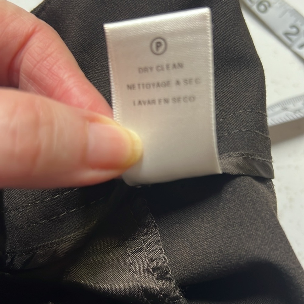 Michael Kors Dress Capris Brown - Picture 6 of 6